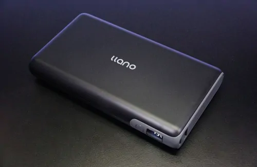 ノートPCも充電可能！llnao 30000mAh モバイルバッテリーのレビュー！