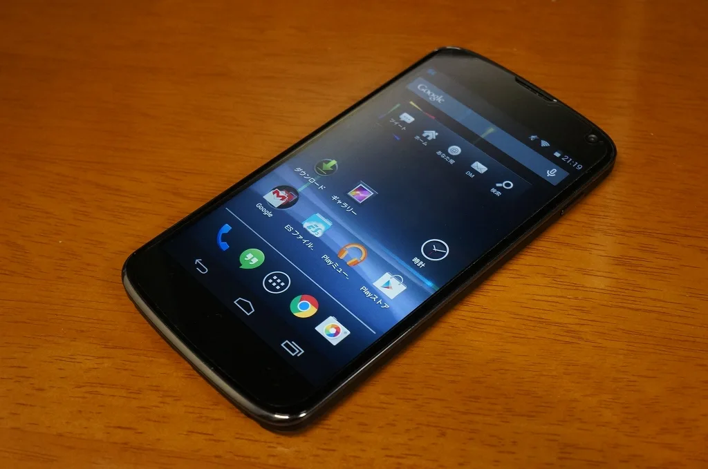 【たけやん0504】Google Nexus4 本体 アンドロイドスマホ Google公式スマホ「Nexus 4」が日本向けに8月30日からついに発売