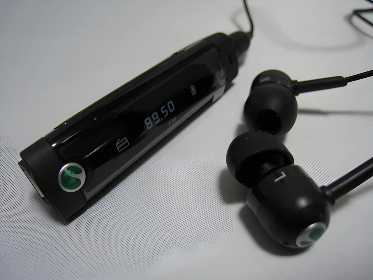 Sony Ericsson MW600 ワイヤレスヘッドセット s-l400.jpg
