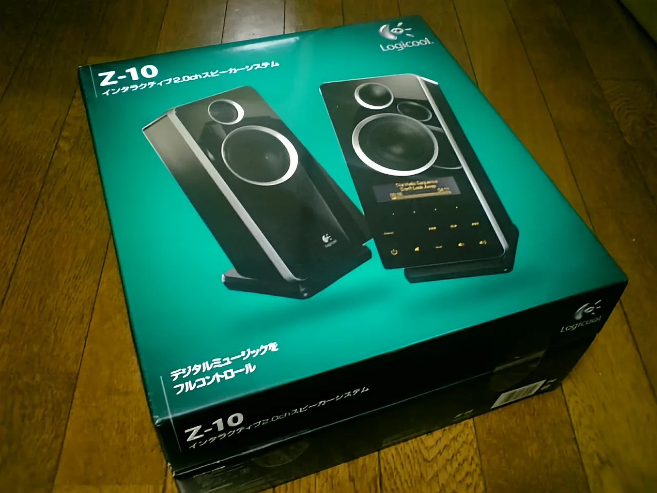 Logicoolのタッチパネル搭載 2.0chスピーカー「Z-10」を買って