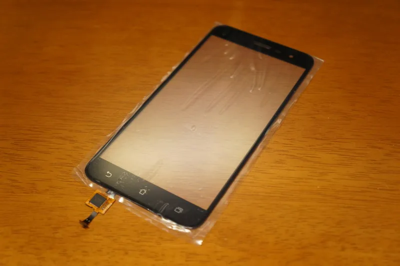 Zenfone3のガラスが割れたので自分でフロントパネルを交換した話