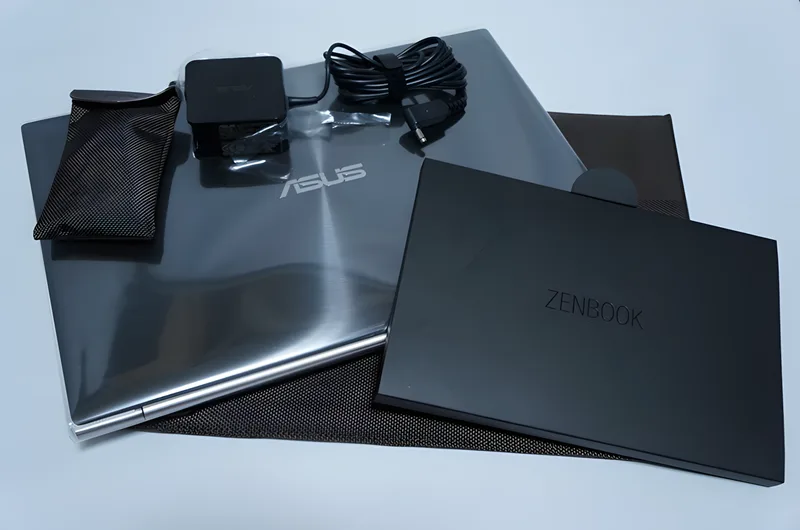 超薄型Ultrabook PCのASUS ZENBOOK UX31A-R5128を買ってみた