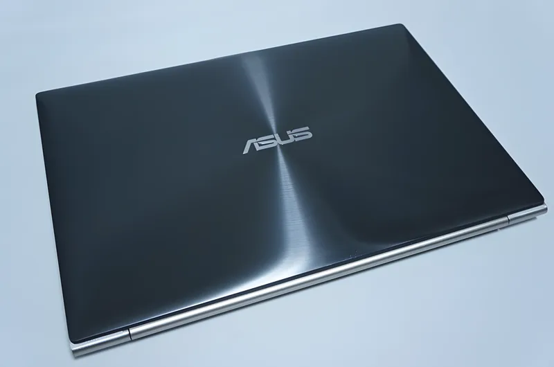 超薄型Ultrabook PCのASUS ZENBOOK UX31A-R5128を買ってみた！ - ShopDD