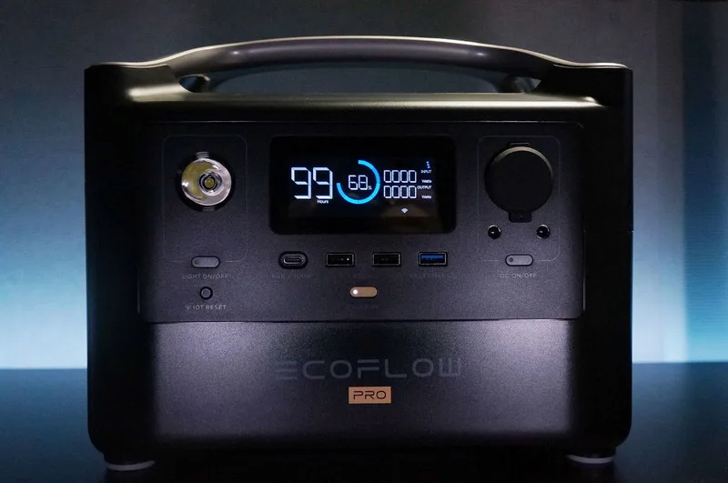 瞬間最大1200W出力のポータブル電源EcoFlow RIVER Proのレビュー