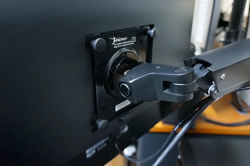 エルゴトロン製のHPシングルモニターアーム BT861AAのレビュー！ - ShopDD