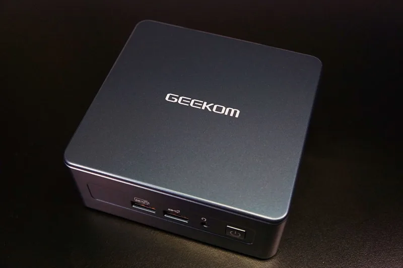 最強ミニPC】GEEKOM IT13のレビュー！13世代Intel Core i9/32GB
