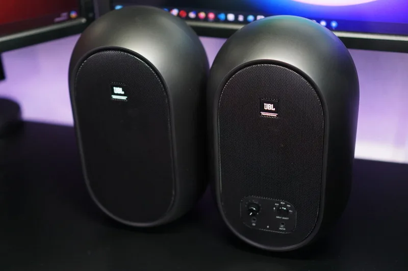 JBL Professional スピーカー 104-BTW-Y3のレビュー！PC用スピーカーに