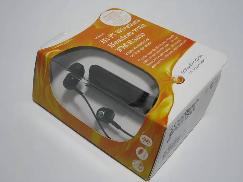 Sony Ericsson MW600 ワイヤレスヘッドセット 海外のAmazonでSonyのBluetoothワイヤレスヘッドセットMW600を