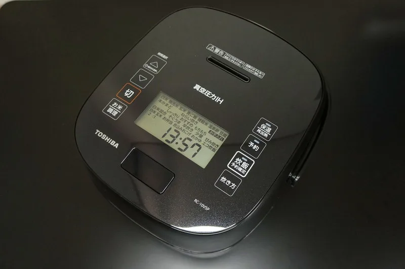 東芝RC-10VSP 真空圧力IH炊飯器のレビュー！最大40時間保温可能