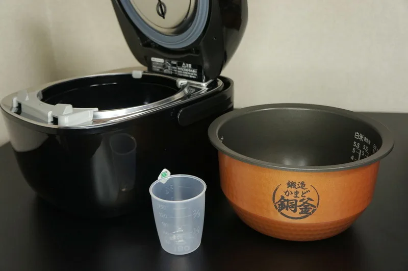 東芝RC-10VSP 真空圧力IH炊飯器のレビュー！最大40時間保温可能