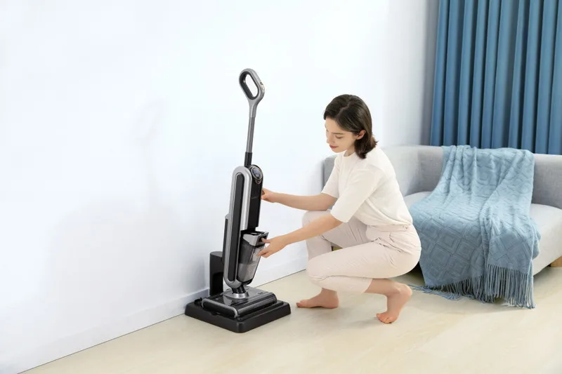 乾湿両用スティッククリーナーUWANT X100の製品情報とセール情報