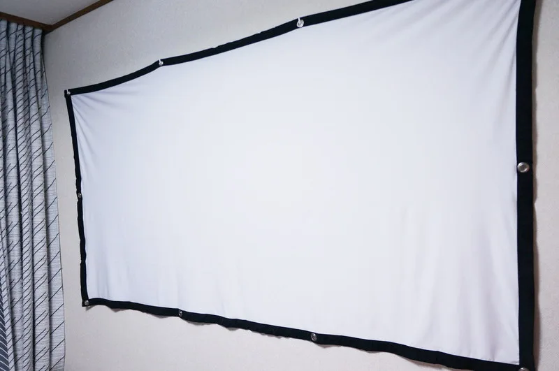 VANKYOの壁掛け式プロジェクタースクリーンを使ってみた！ - ShopDD