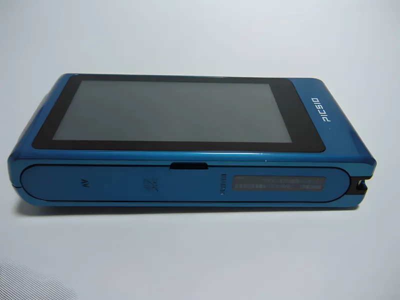 ビクターのFullHDメモリーカメラ PICSIO(ピクシオ) GC-FM2を買っ