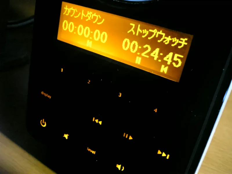 タッチパネル・ウーファー搭載 2.0chスピーカー Logicool Z-10 タッチパネル・ウーファー搭載 2.0chスピーカー Logicool Z-10